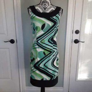CUTE Geo patterned shift dress